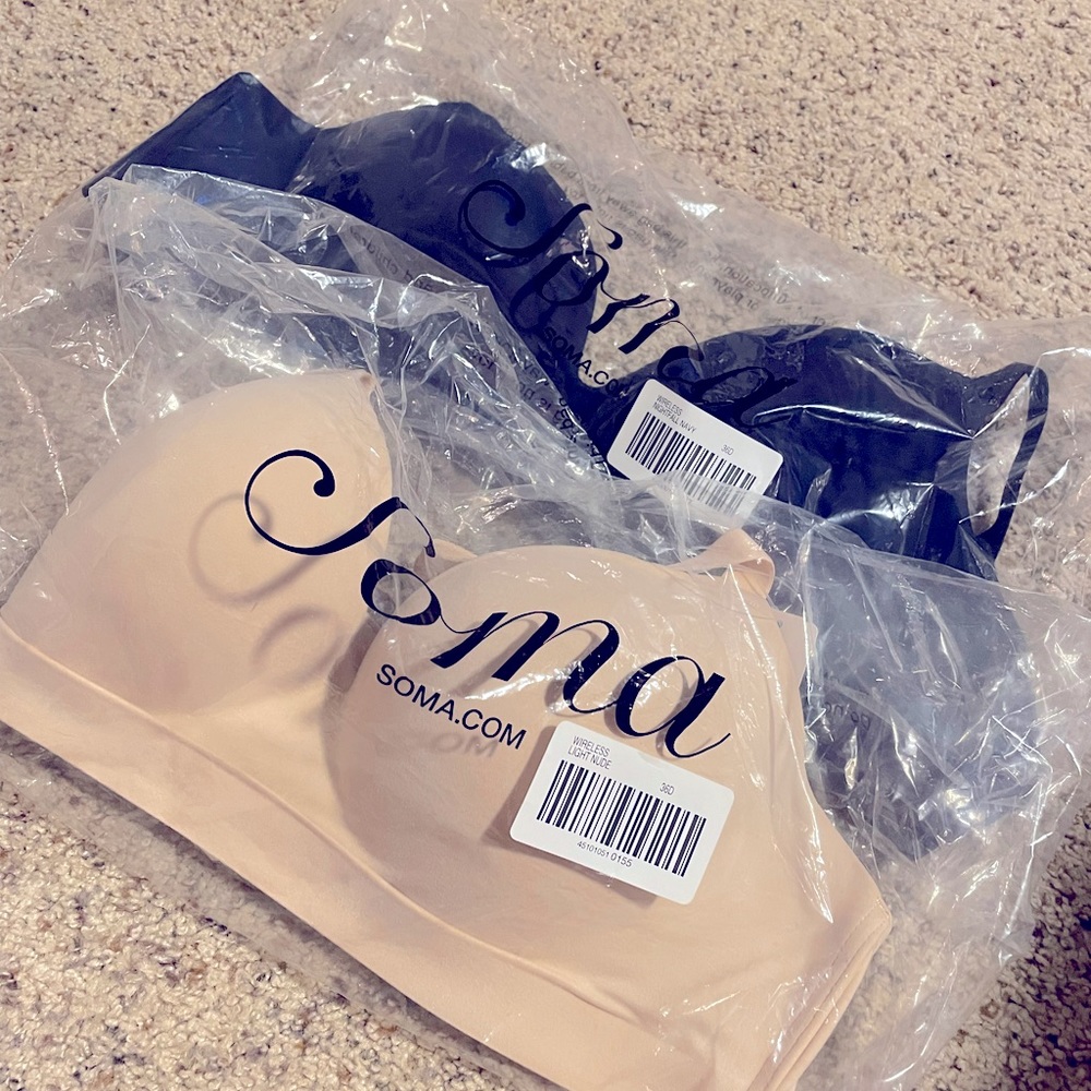 Soma wireless bras 36D